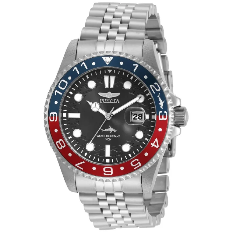 Watches with a luxurious look Invicta Men's Watch Pro Diver Chronograph Black Dial Steel Bracelet 30619 Watches with a luxurious look Invicta Men's Watch Pro Diver Chronograph Black Dial Steel Bracelet 30619