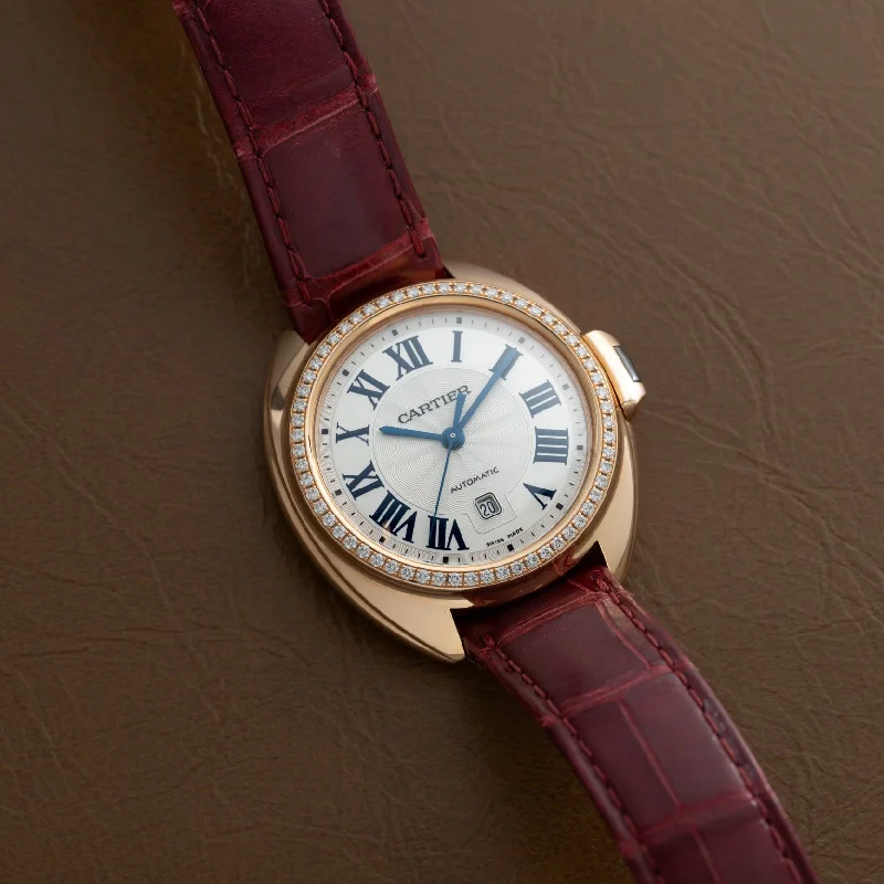 Watches with a luxurious look   Cartier Cle de Cartier Diamond